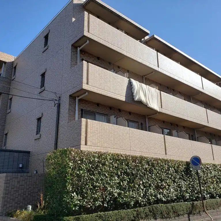 エスタブロ 外観