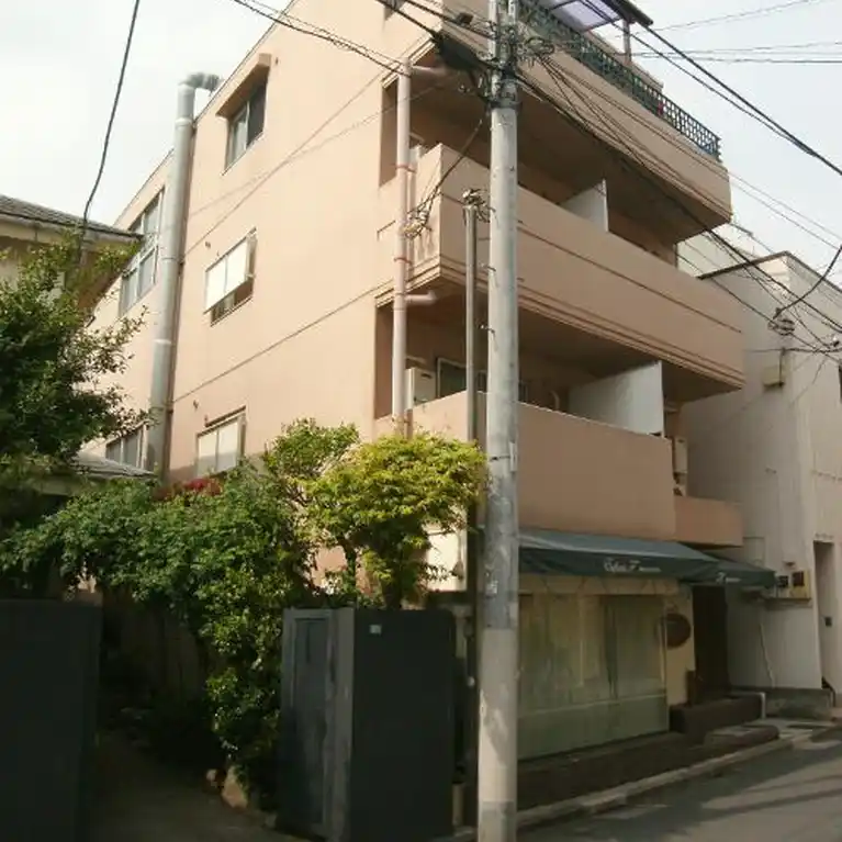 クレセント坂下 外観