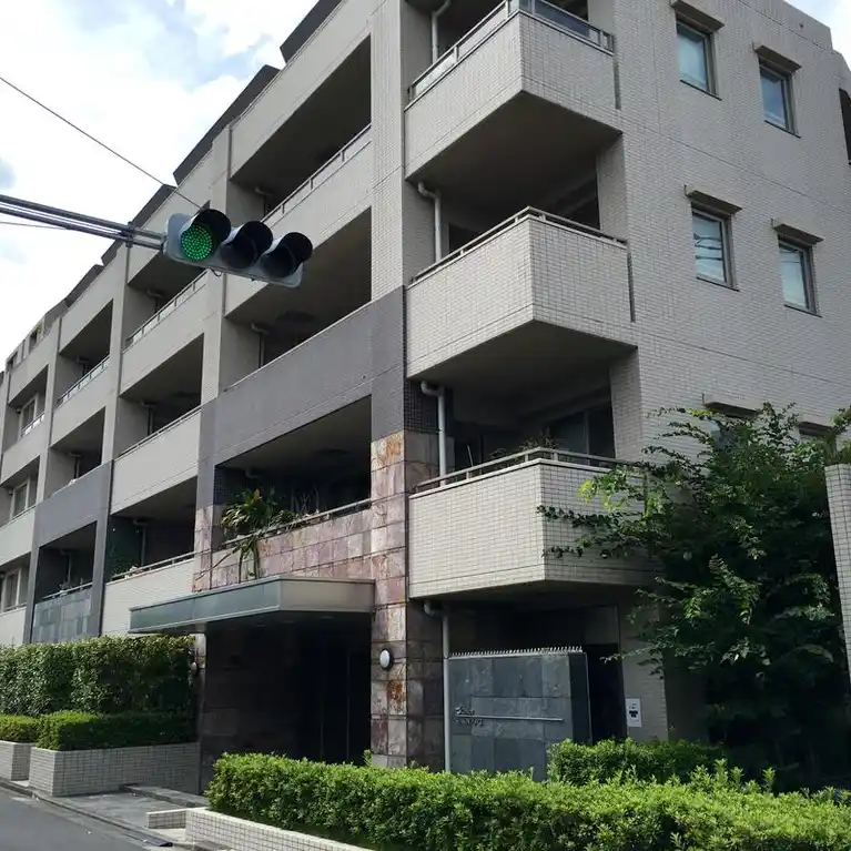 D'クラディアシーズンプレイス 外観