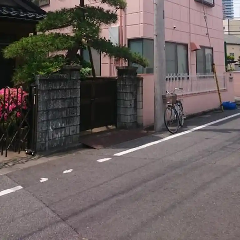 シュロス