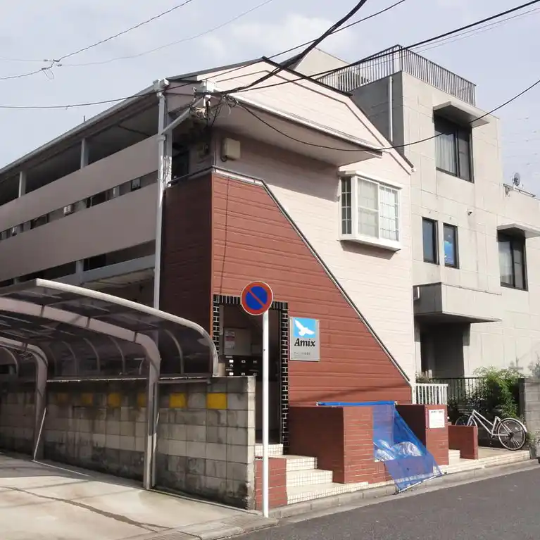 キャピタル南浦和 外観