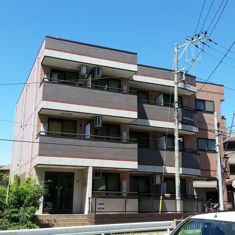 メゾンイレーヌ