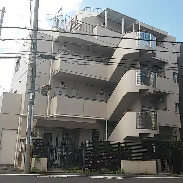 CLOVER TERRACE SENGAWA