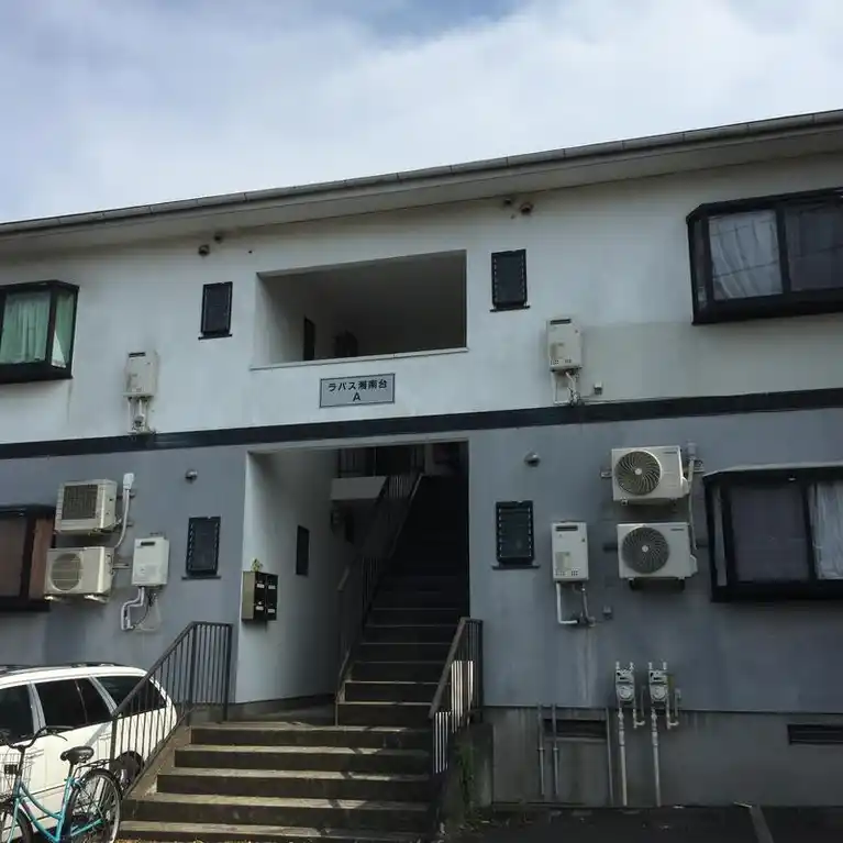 ラパス湘南台A 外観