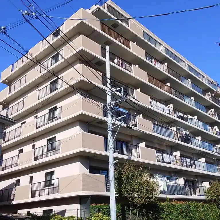 エステ・スクエア湘南台2