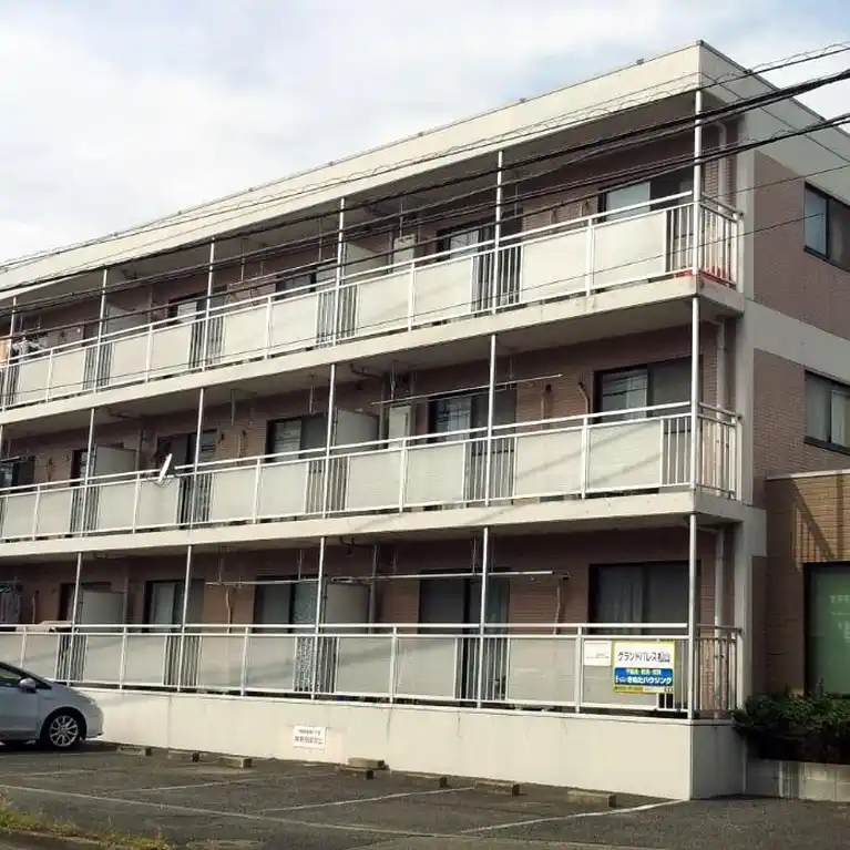 グランドパレス松山 外観