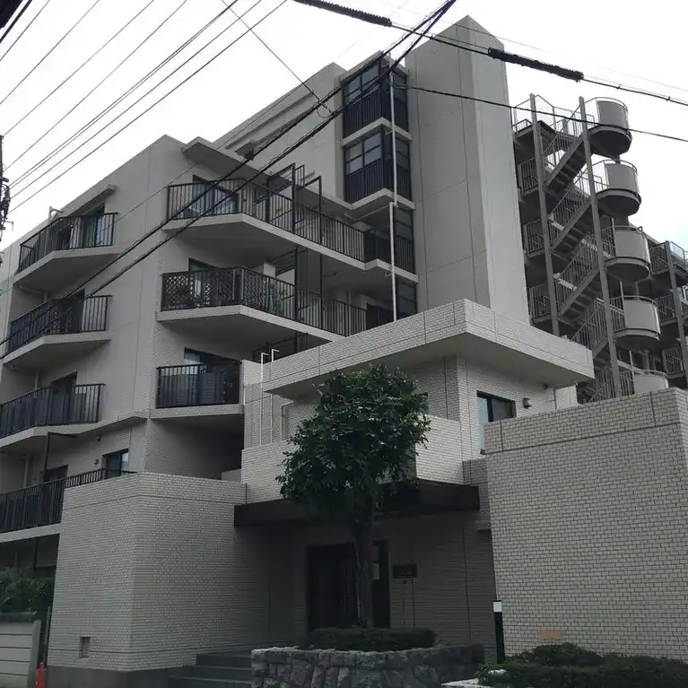 セントラルコート川口