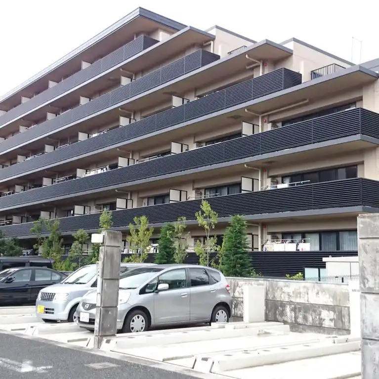 プラウド鎌倉岩瀬