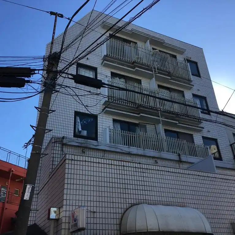 クラウンハイツ本町 外観