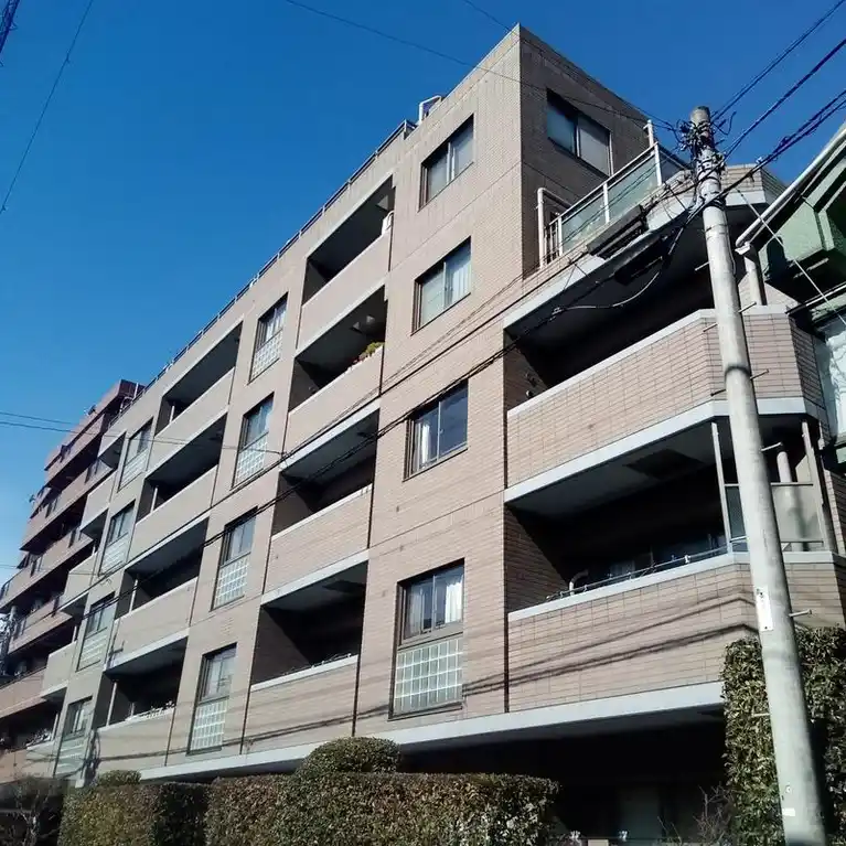 グランベルク馬事公苑