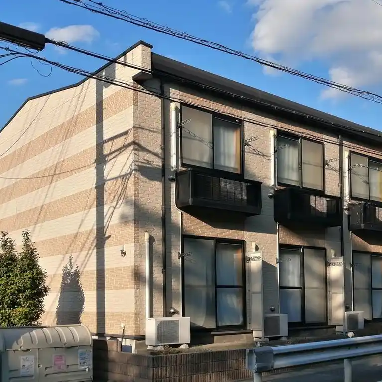 レオパレス大和田 外観