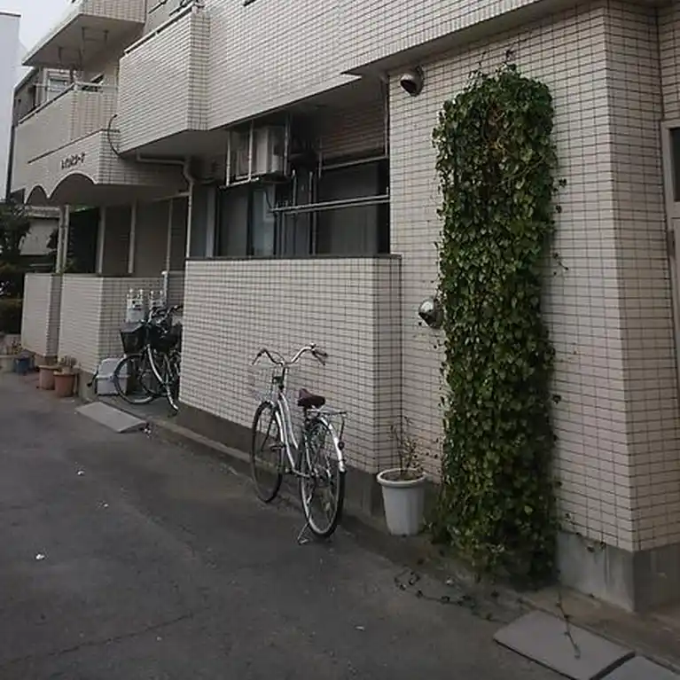 ハイツスクーナ 外観