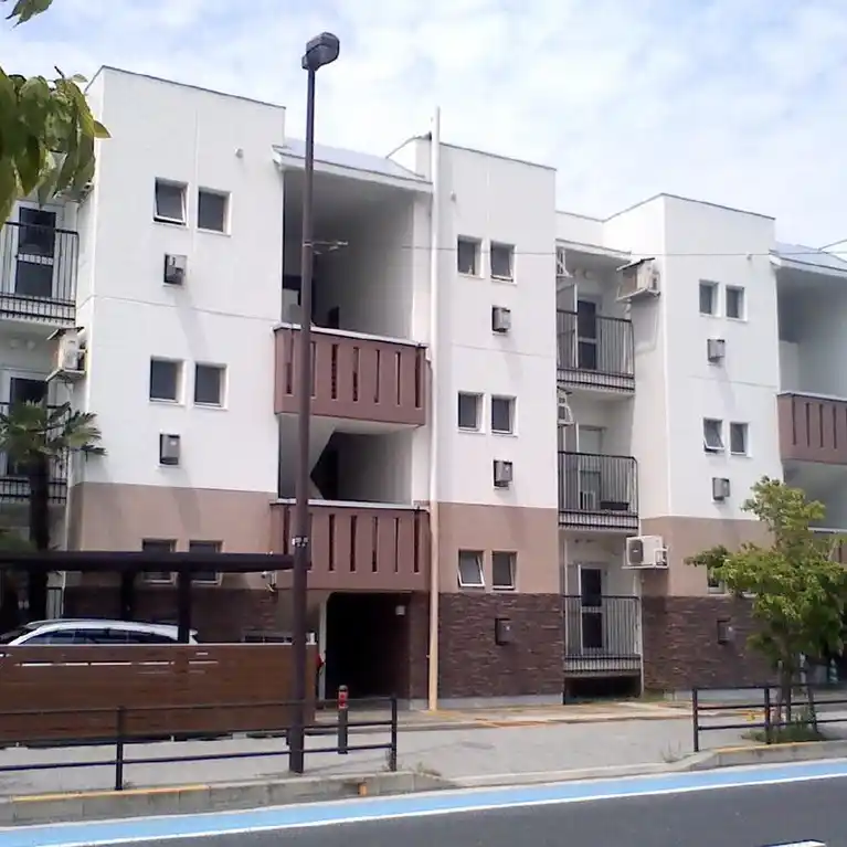 南林間グランドハイツ 外観