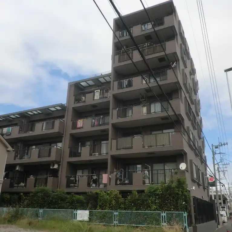ビッグヴァン湘南台参番館 外観