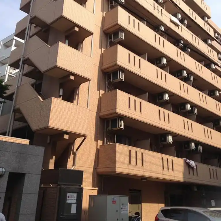 L-FLAT OMIYA AVIGNITY 外観