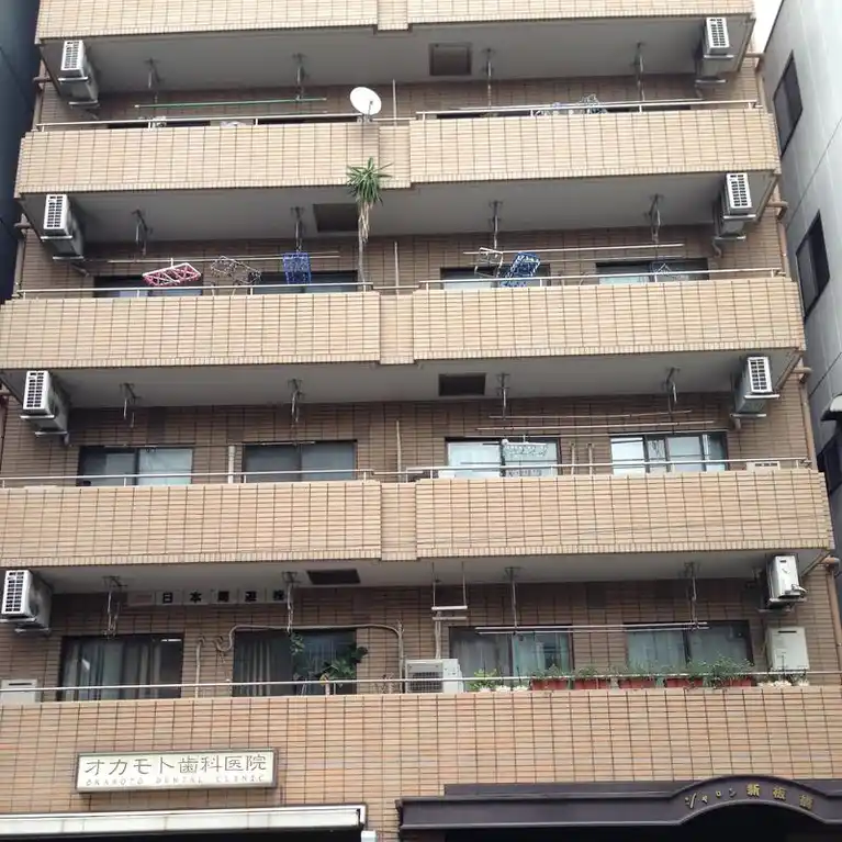 シャロン新板橋
