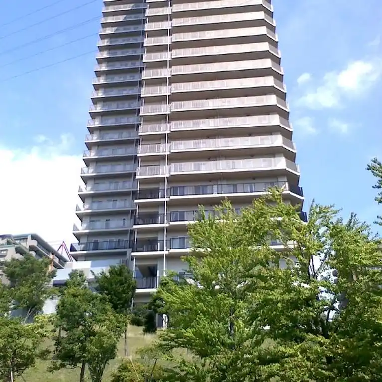 ローレルスクエア南大沢7番館