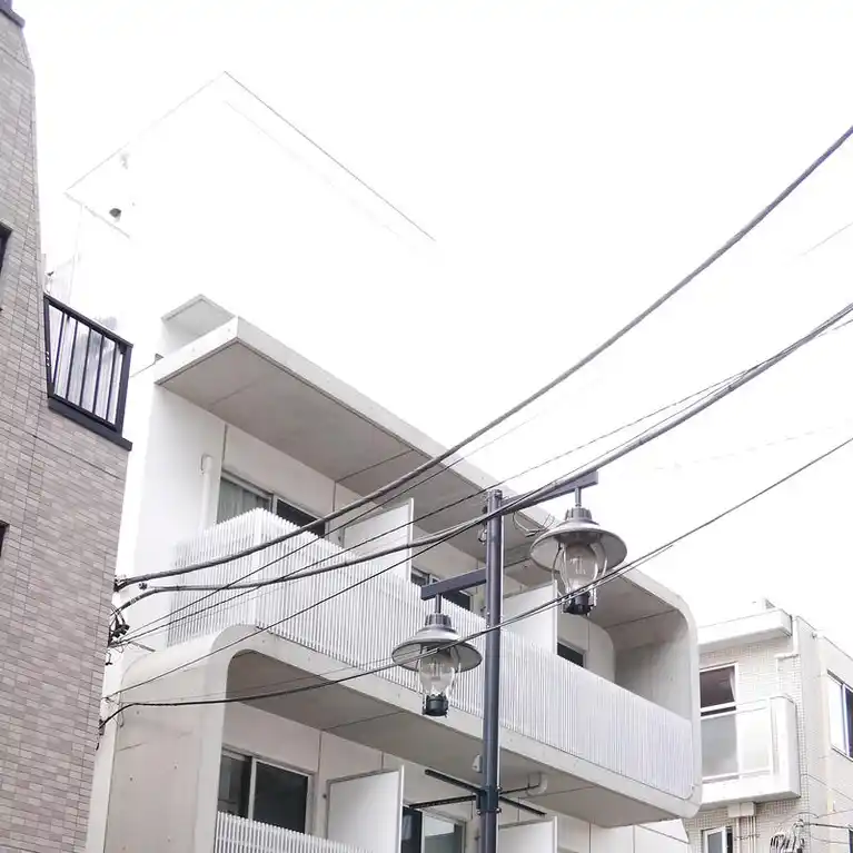 NPLUS 外観