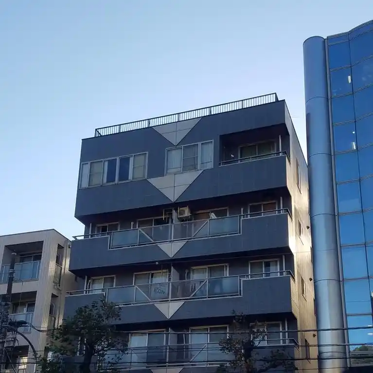 シェソワ東白楽 外観