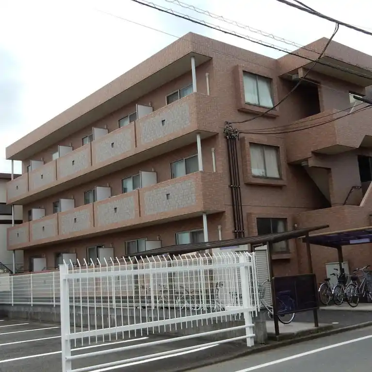 かぁりす.岩崎