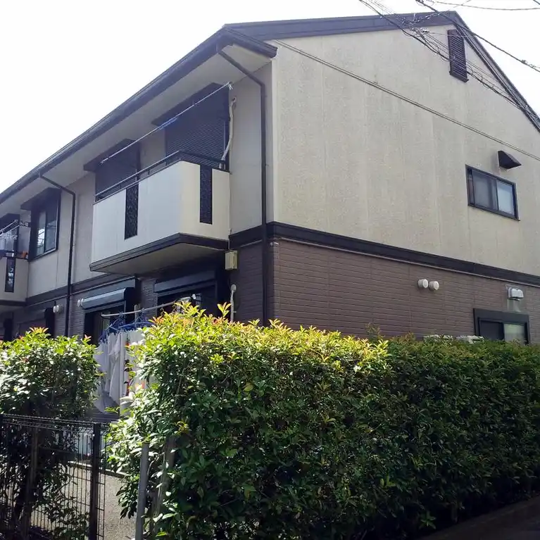 ファミール若松