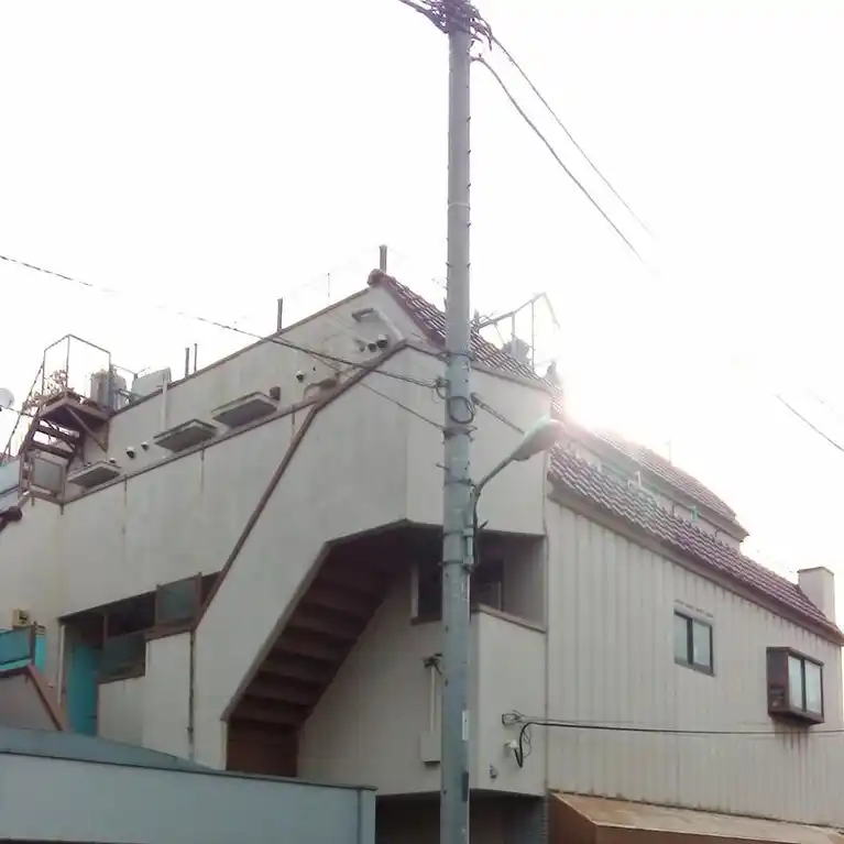 センチュリー小口 外観