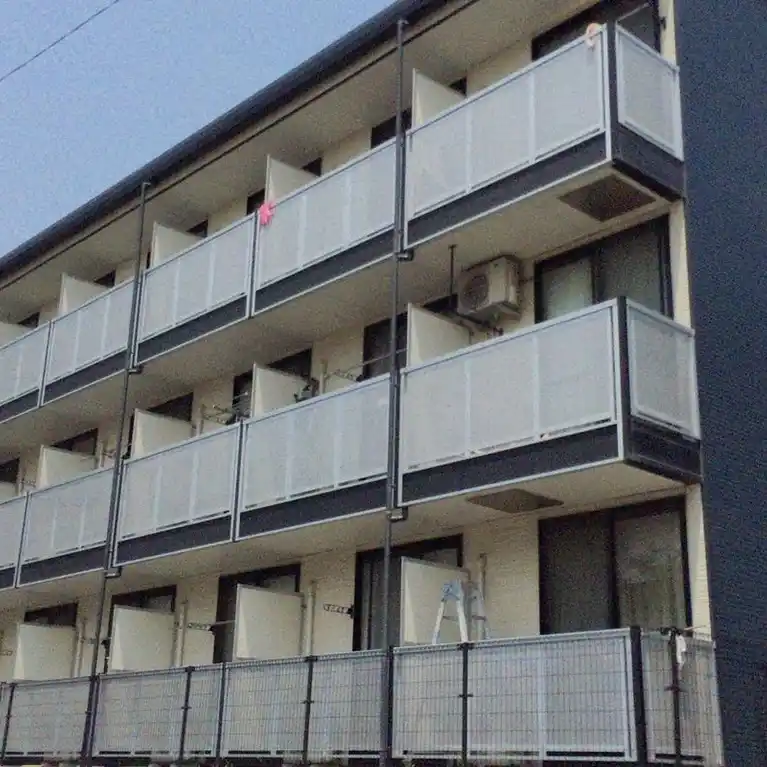 レオパレス高倉 外観
