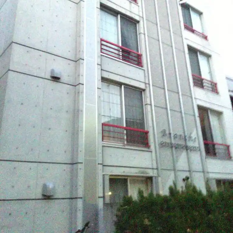 Branche GAKUGEIDAIGAKU 外観