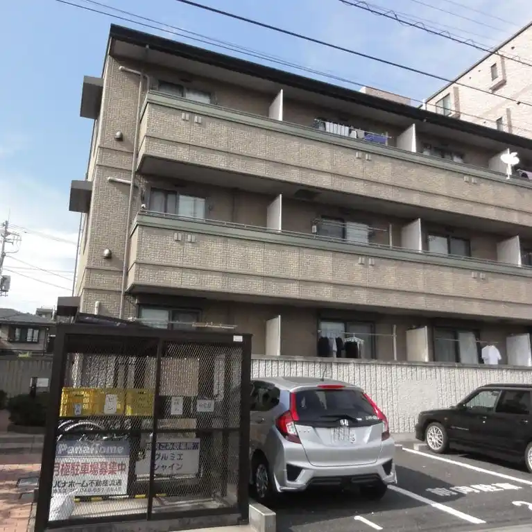 プルミエ 外観