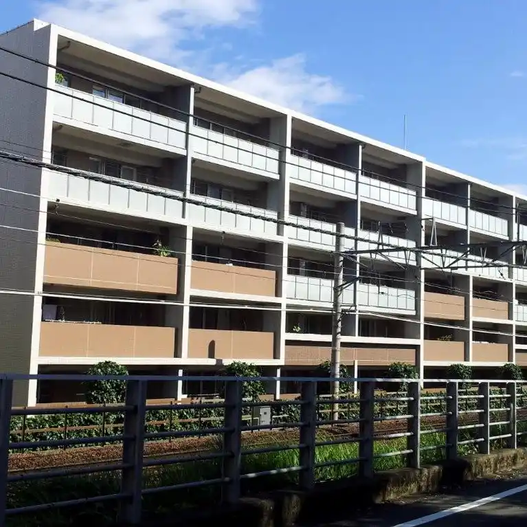 ドレッセ青葉台プレエスタ