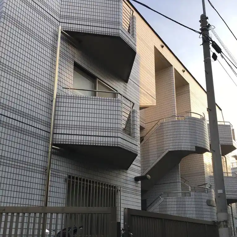ヒルズスダ 外観
