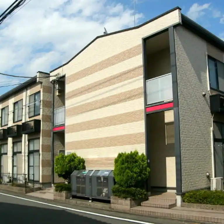レオパレス弥生台 外観