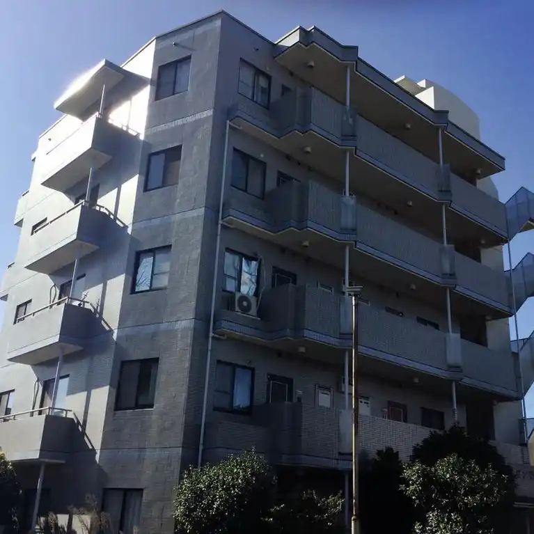 サザン稲城 外観