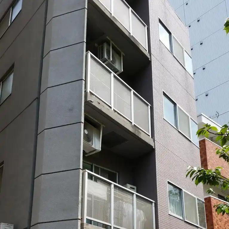 コスモST 外観