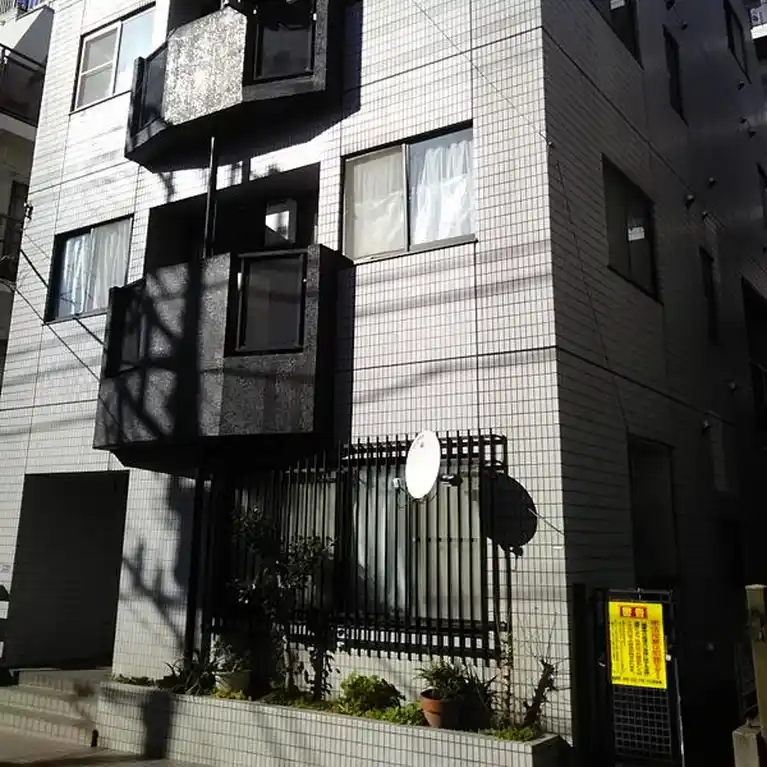 メゾン平成館 外観