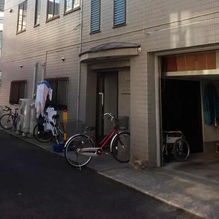 イースト158 外観