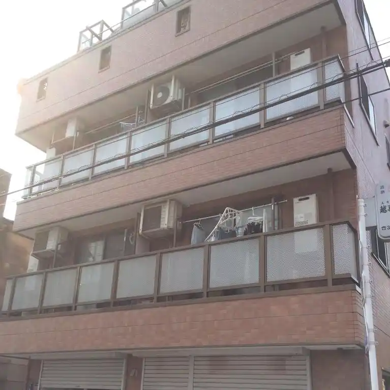 グラース平野 外観