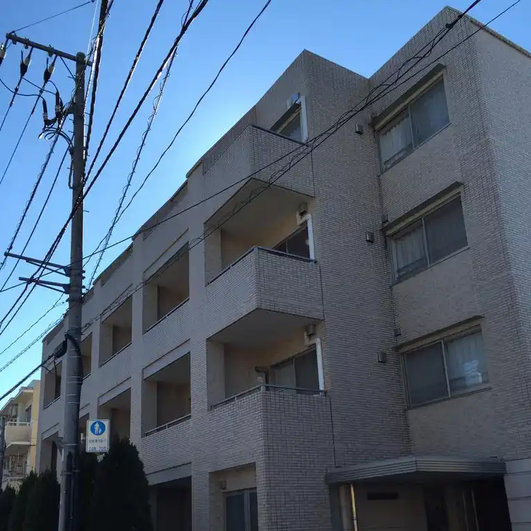 コントラーダ・ウノ 外観
