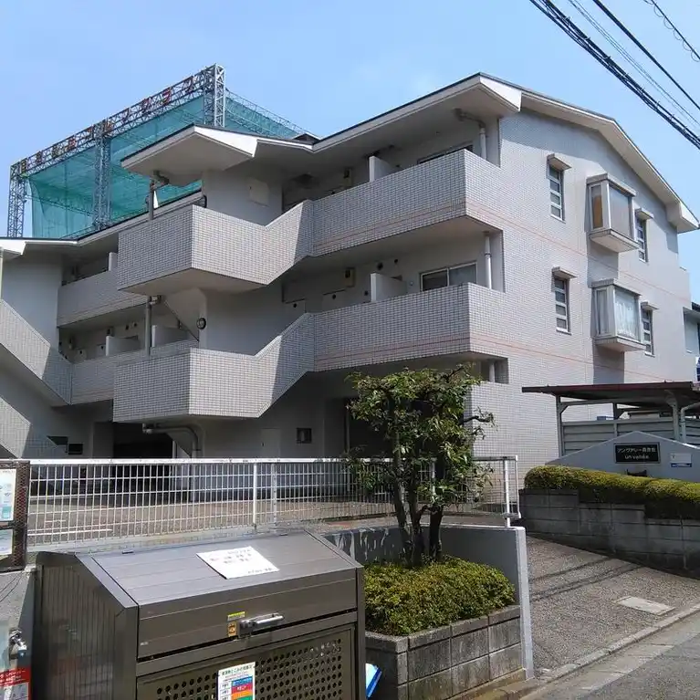アンヴァレー百合ヶ丘 外観
