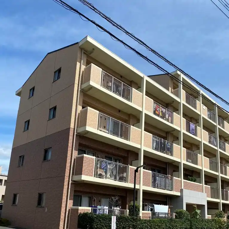ベルファミーユ高根台 外観