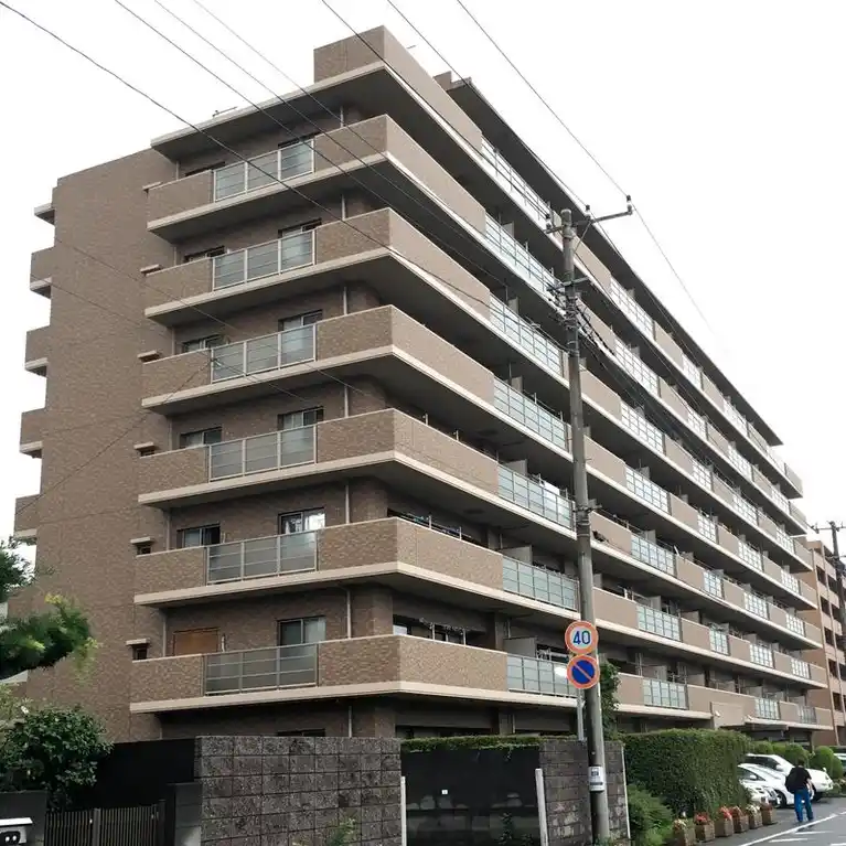シュロス川口元郷リバーテラス 外観