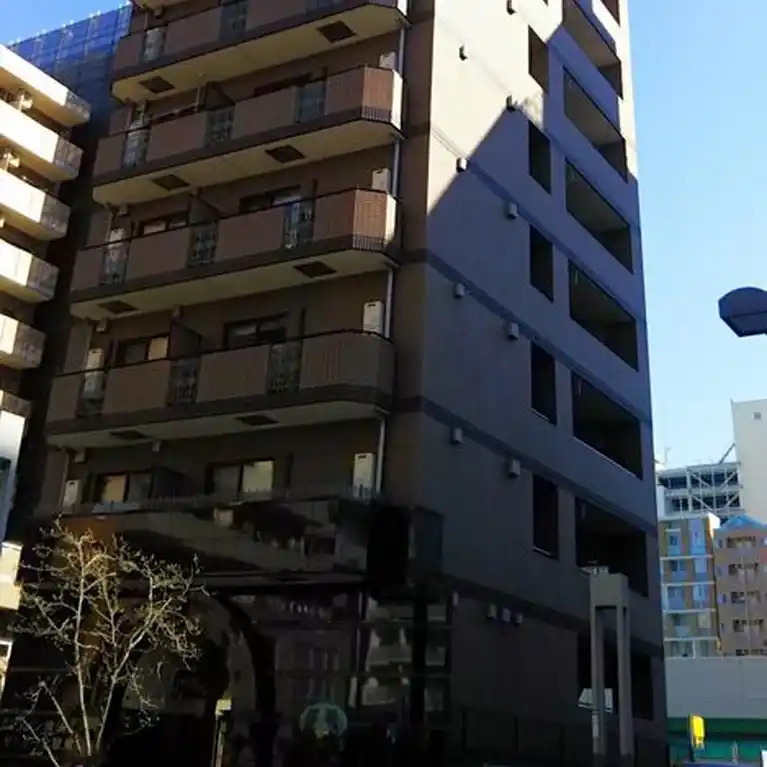 グリフィン横浜・センター北駅前