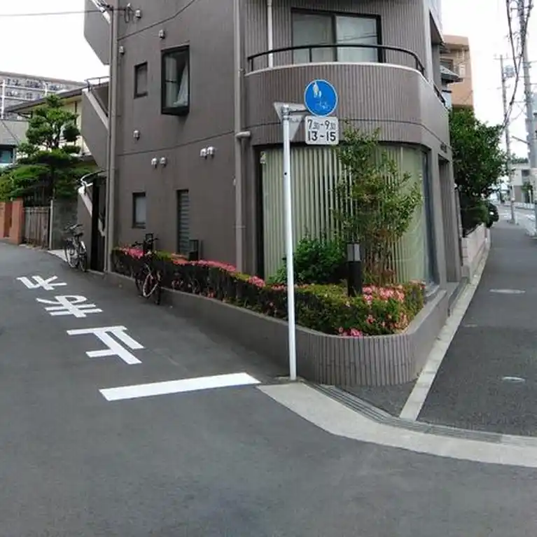 アートプラザ 外観
