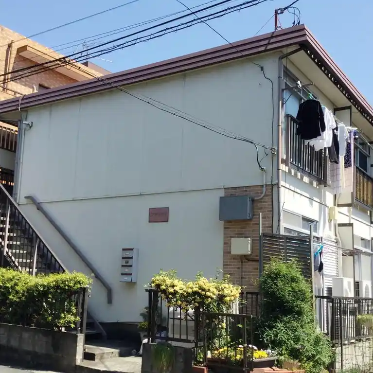 ユウキハイツ