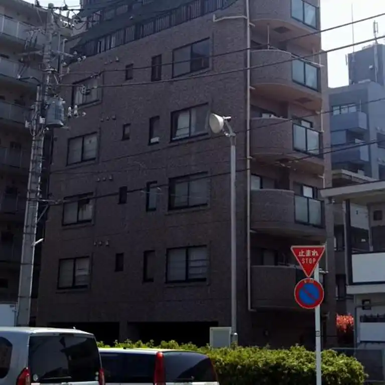 プラハ国立富士見台 外観