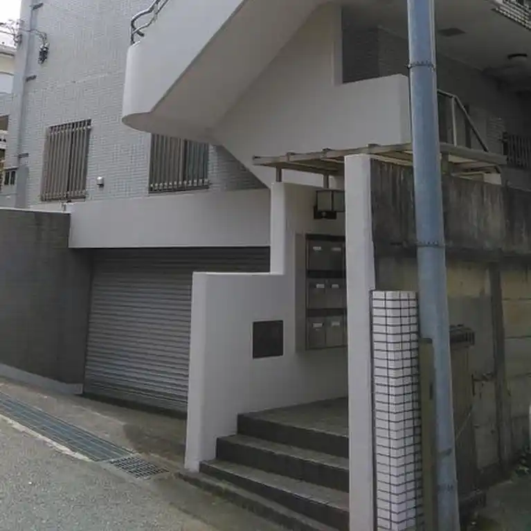 コンフォート百合ヶ丘 外観