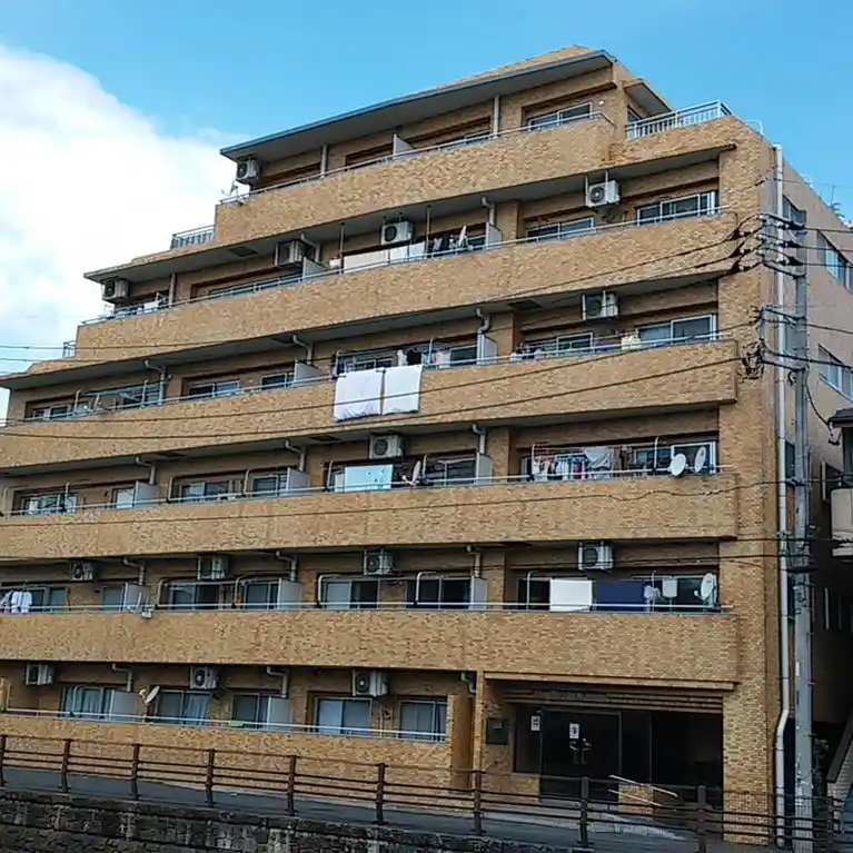 ライオンズマンション久米川 外観