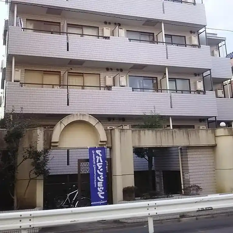 メゾンドアベイユ 外観