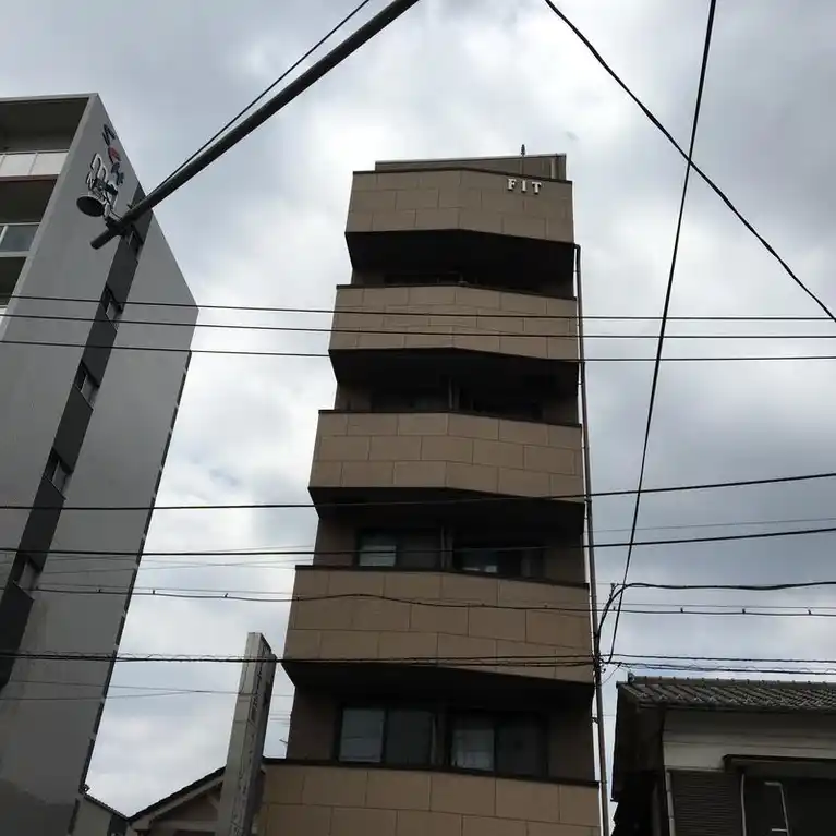 エフレジデンス16番館 外観