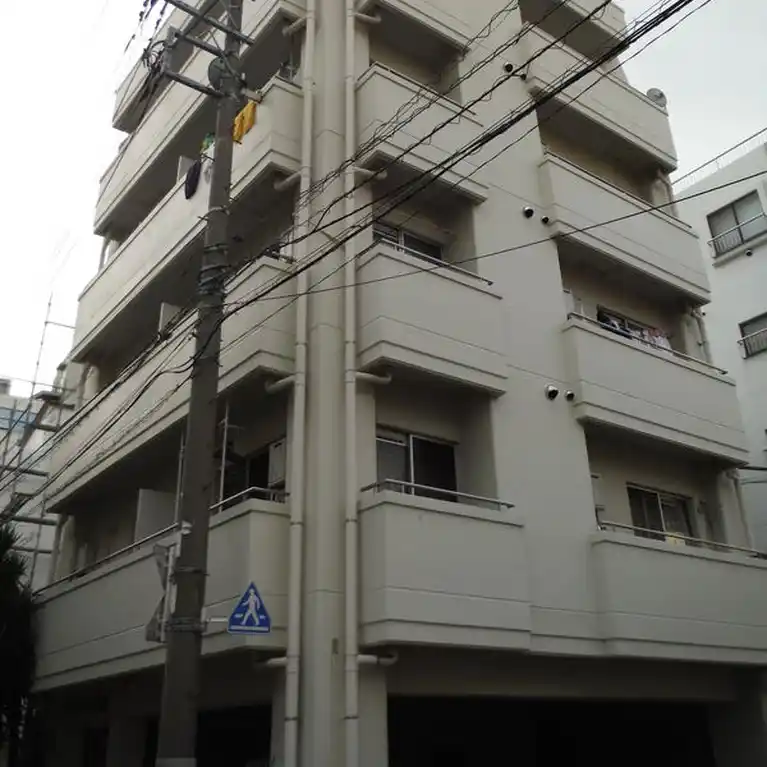 コリュクス日暮里 外観